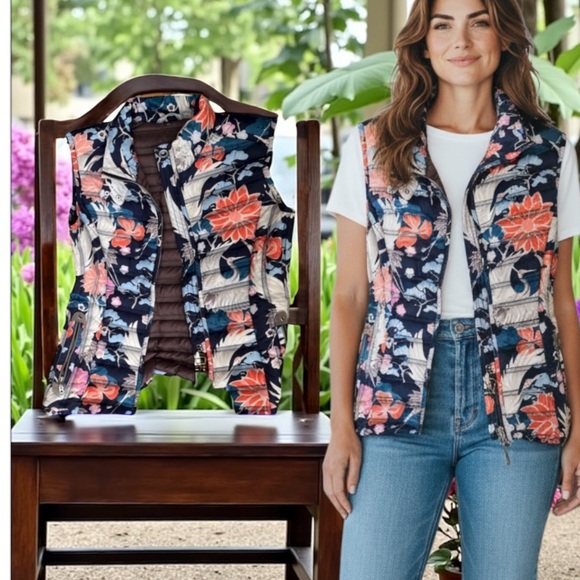 Floral Down Puffer Vest NWOT - Picture 1 of 1